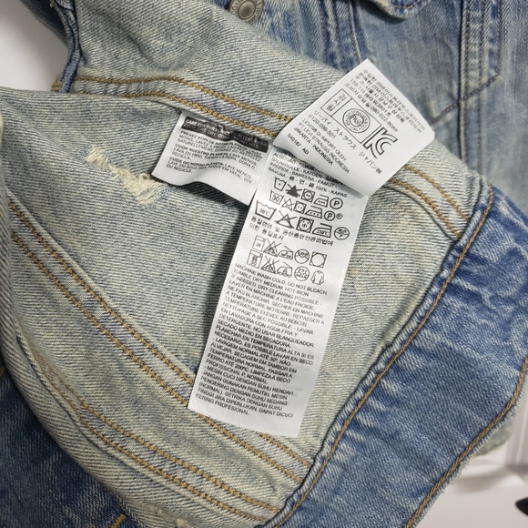 LEVI'S Distressed Denim Sleeveless Vest - Picture 10 of 12